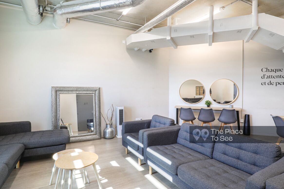 Loge