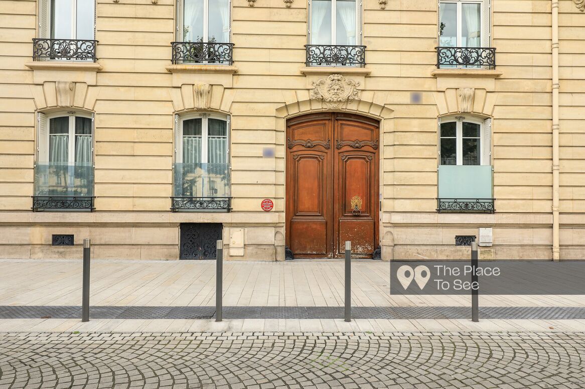 Façade