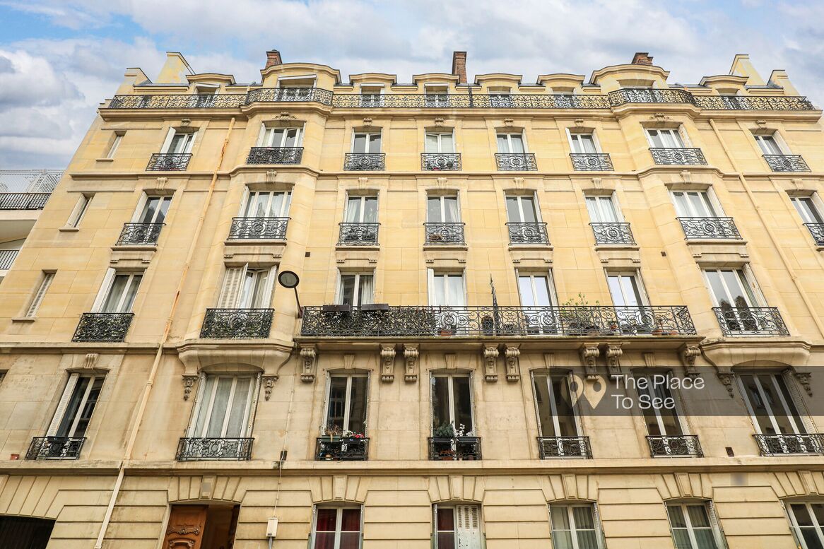 Façade