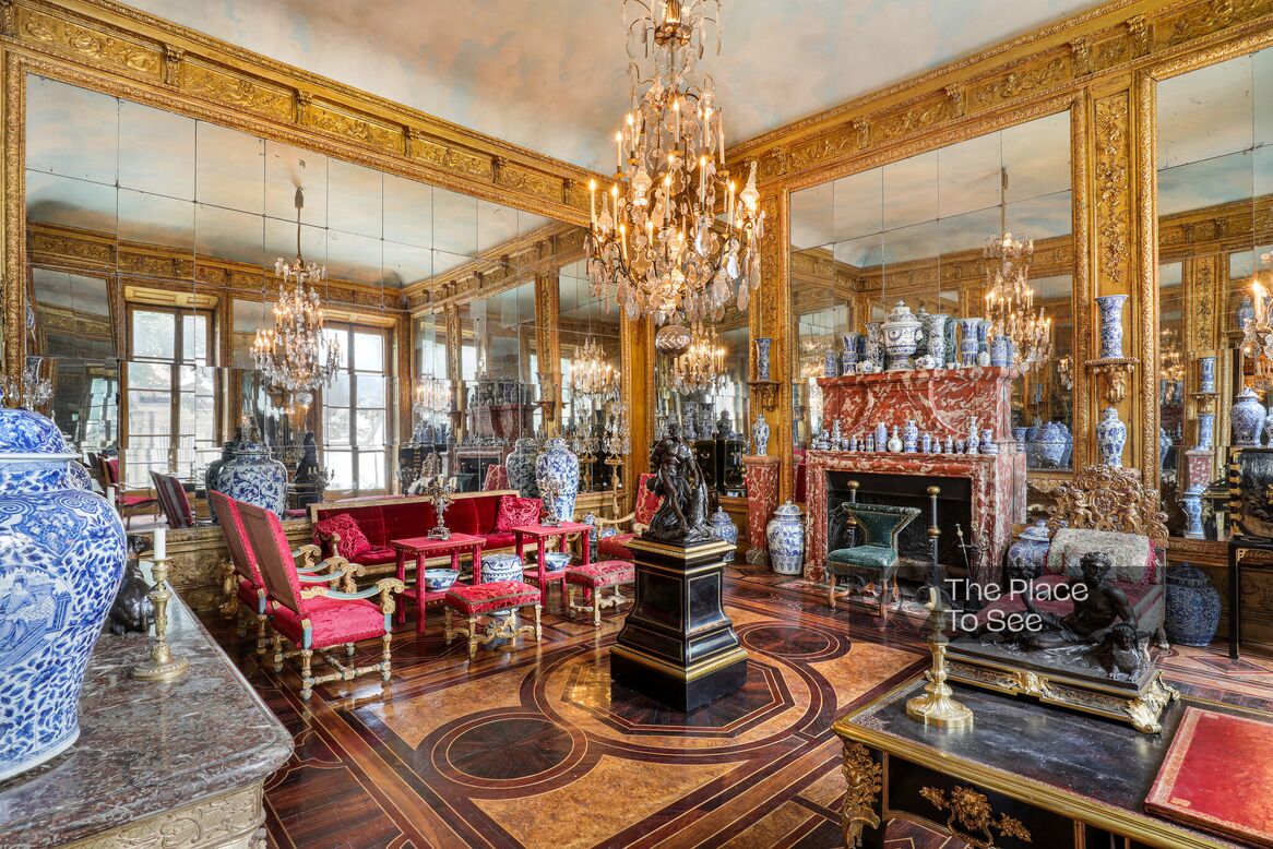 Salon