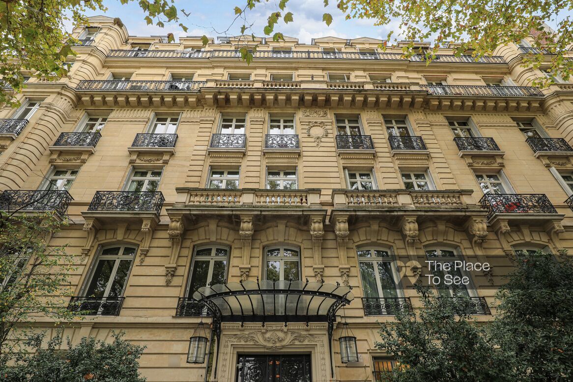 Façade