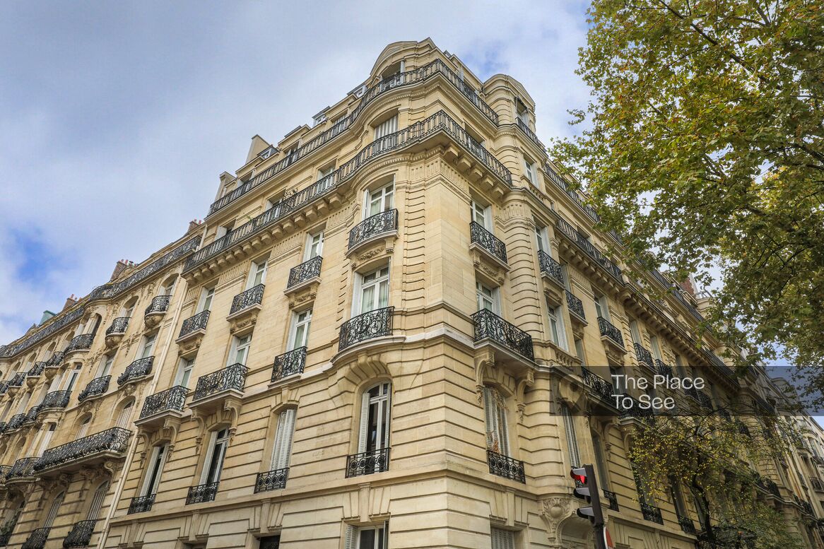 Façade