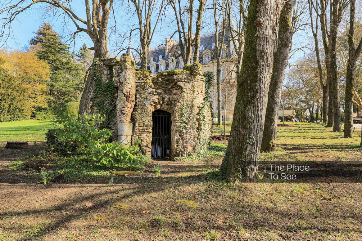 Ruines