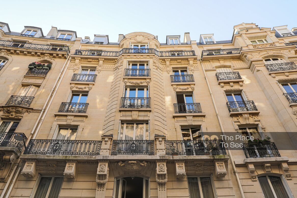 Façade