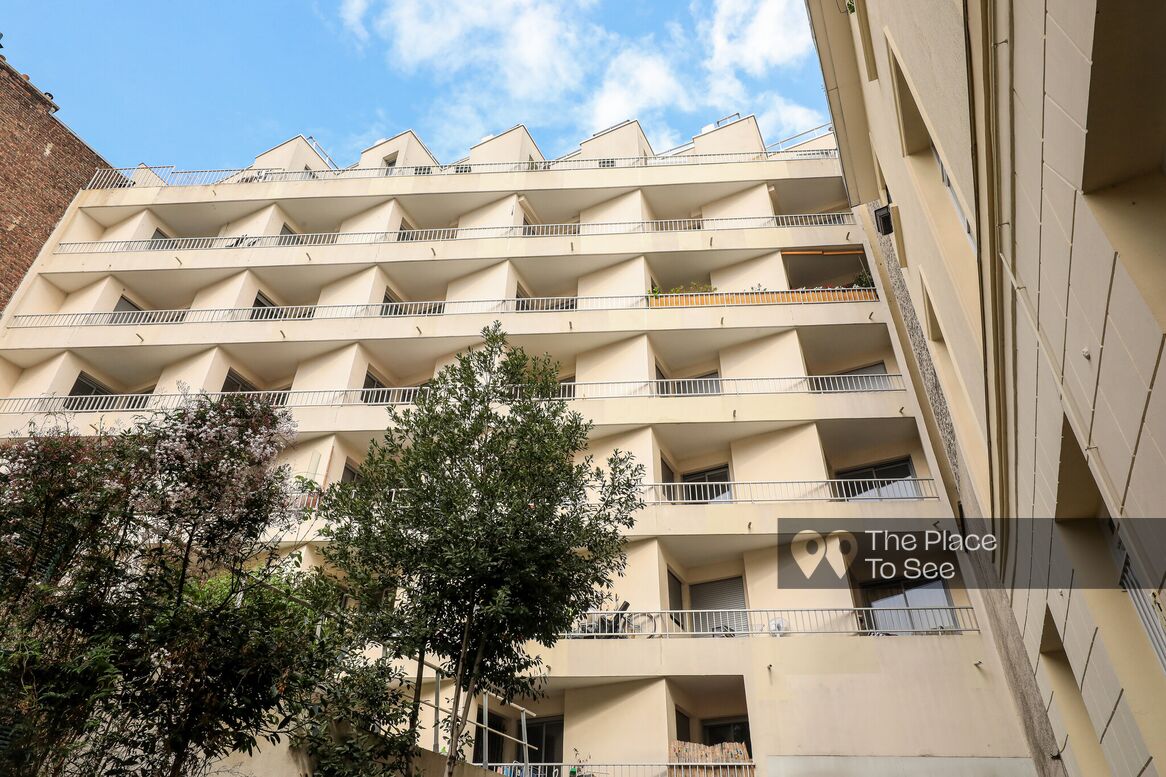 Façade