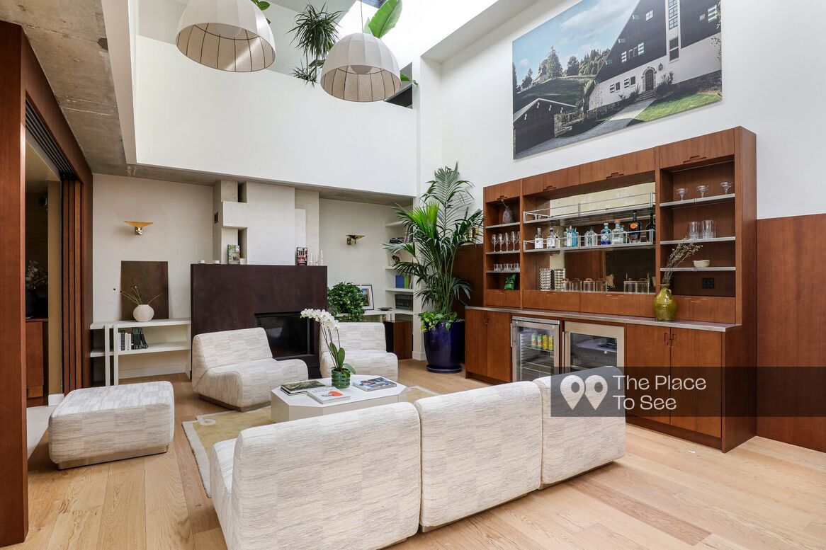 Salon