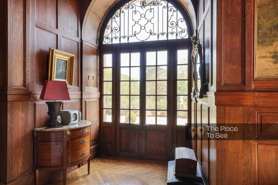 Salon