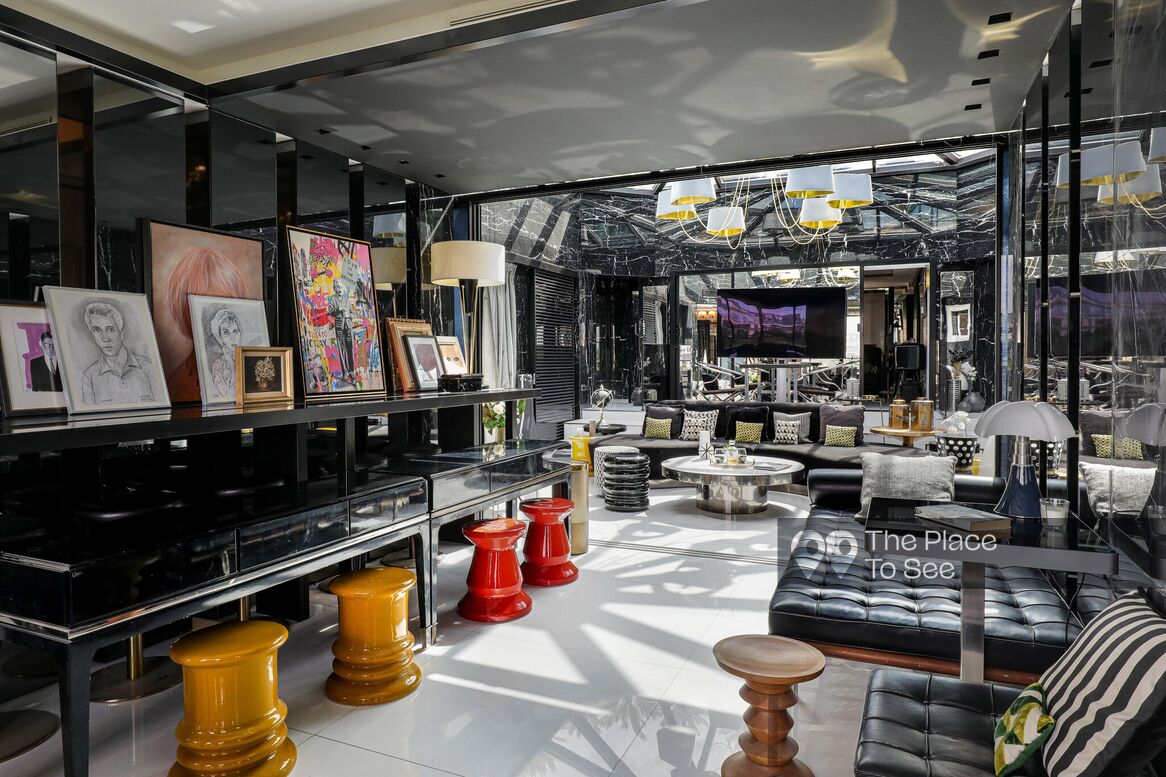 Salon