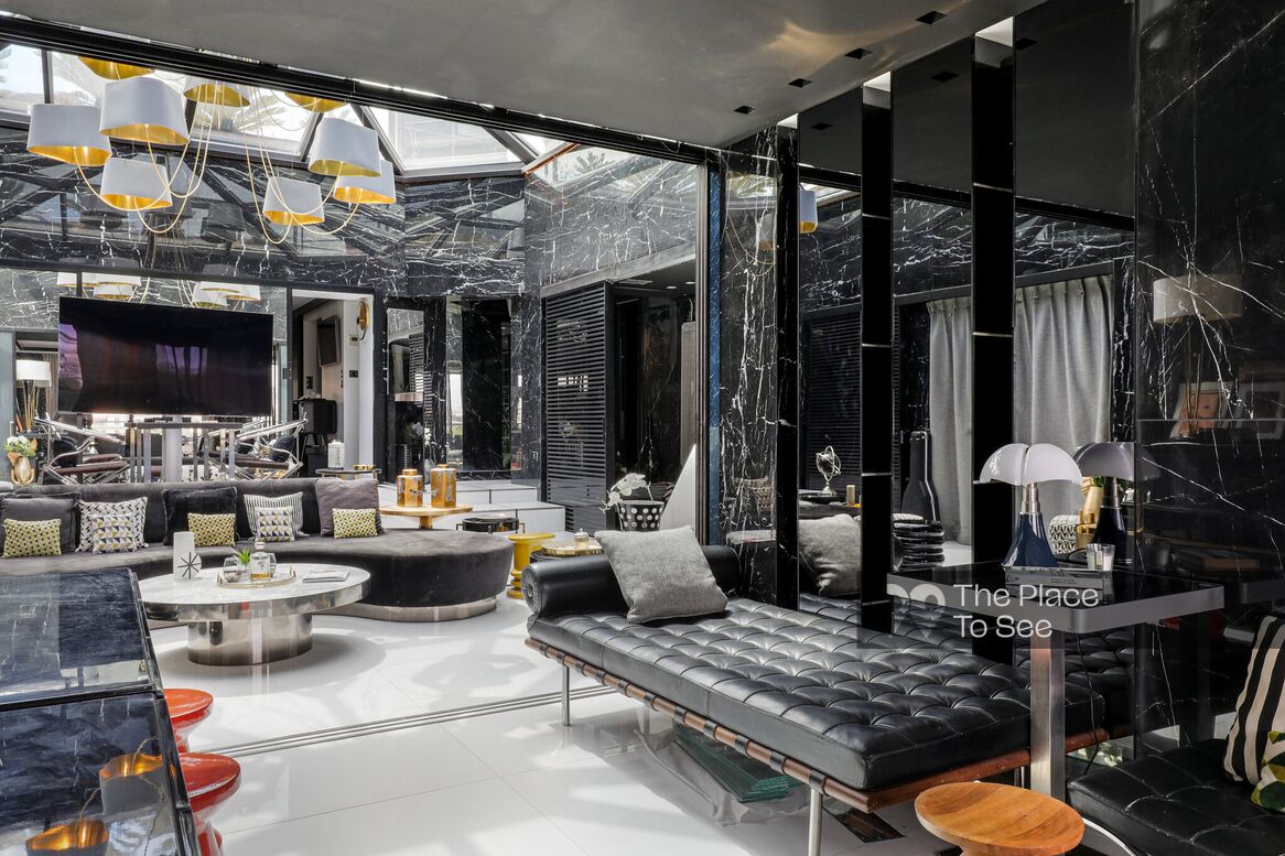 Salon