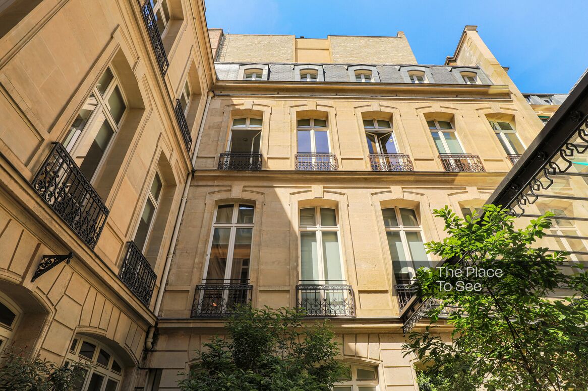 Façade
