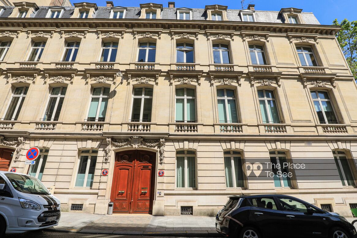 Façade