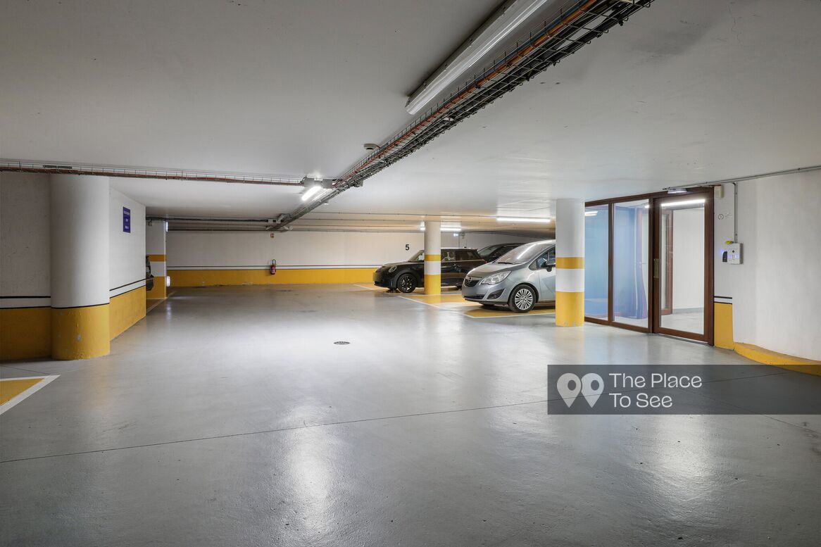 Parking Exterieur
