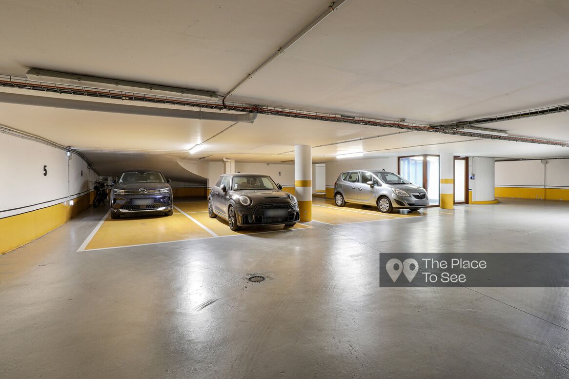 Parking Exterieur