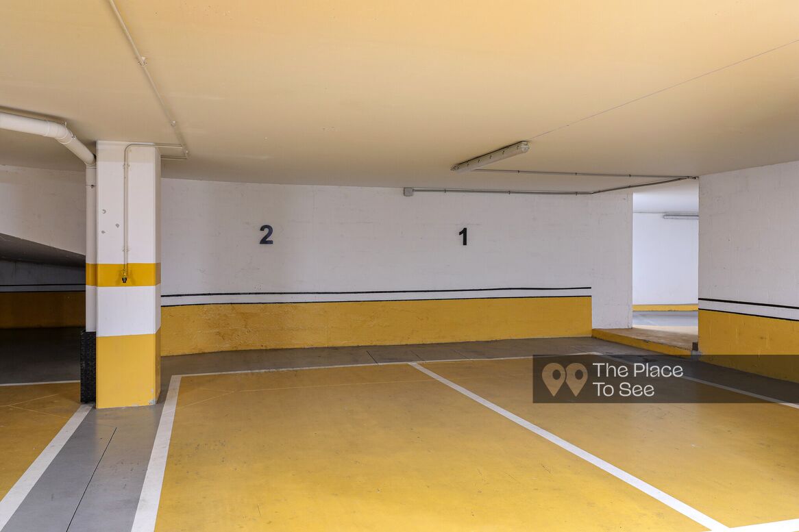 Parking Exterieur