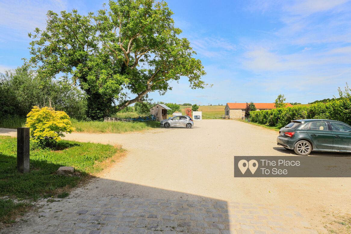 Parking Exterieur