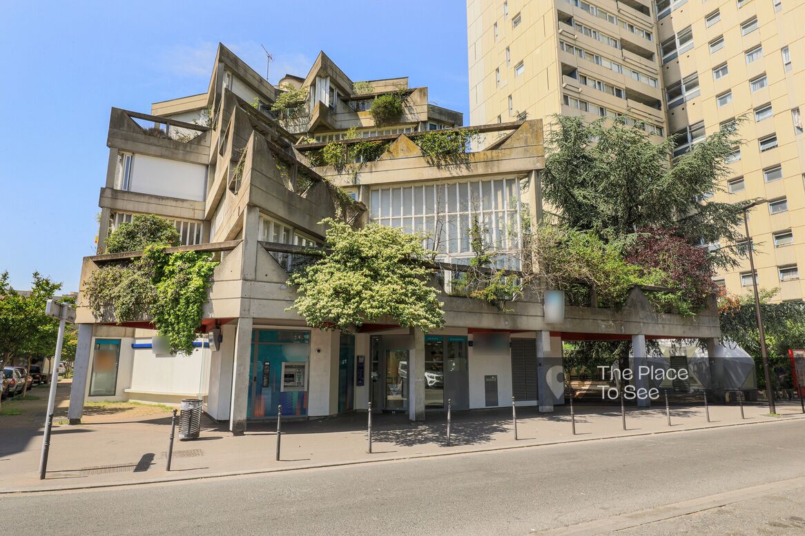 Façade
