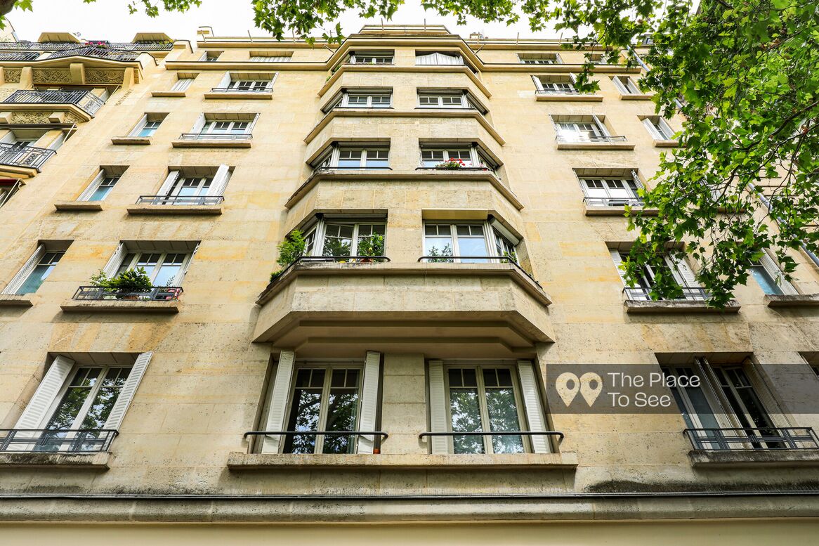Façade