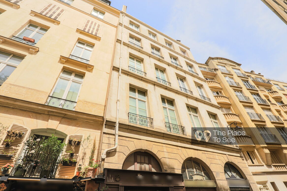 Façade