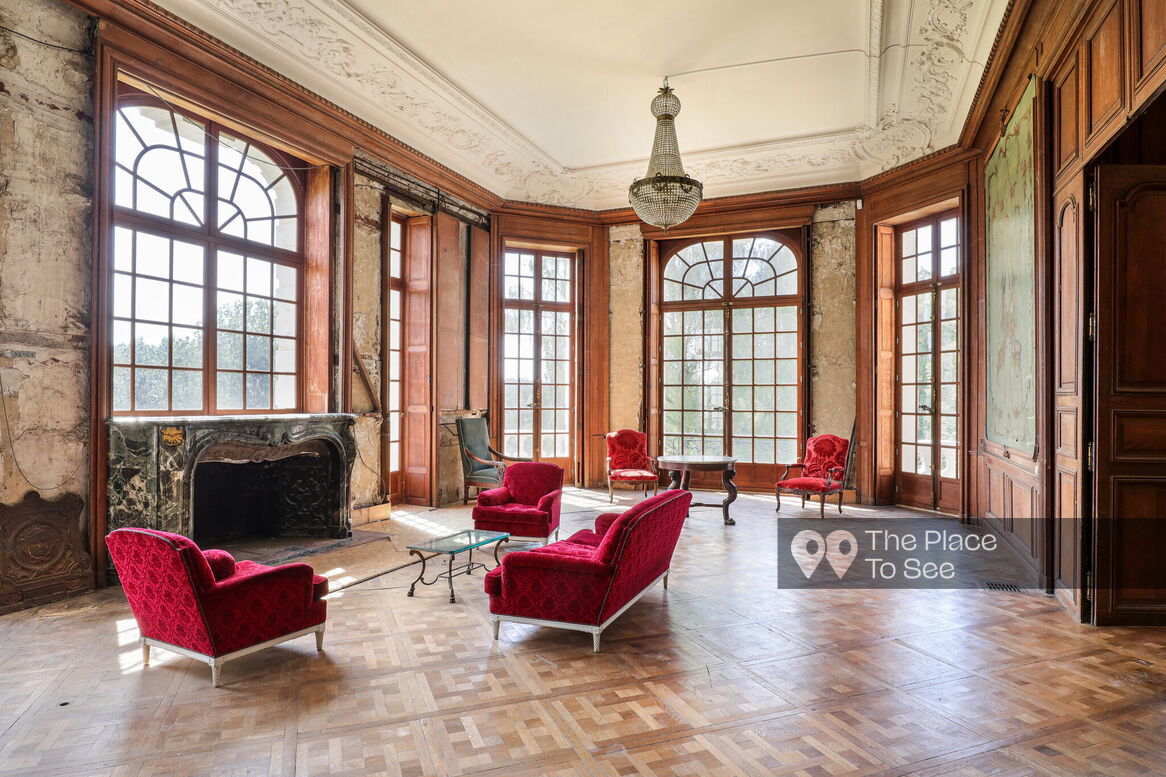 Salon