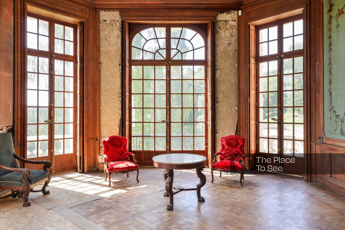 Salon