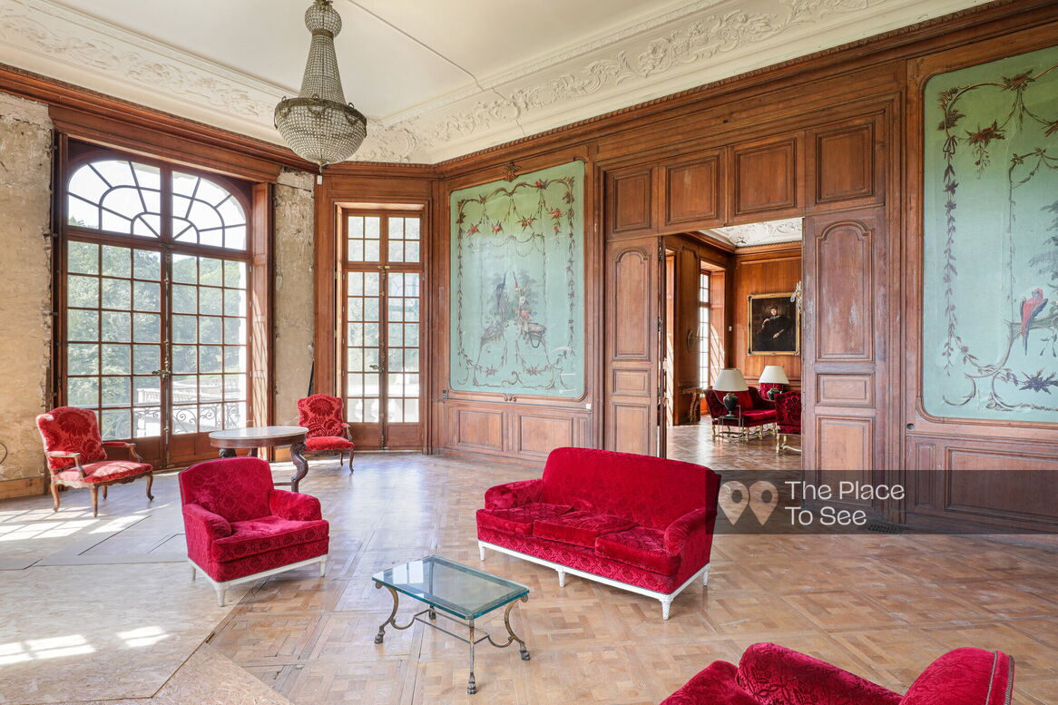Salon