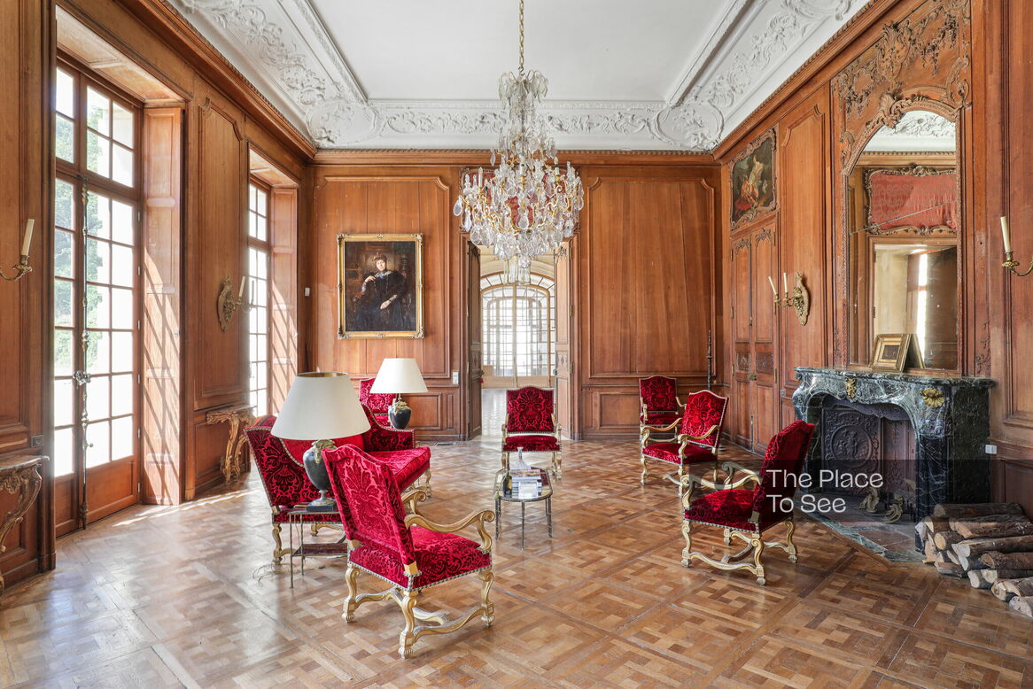 Salon