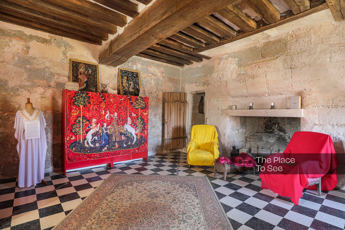 Salon