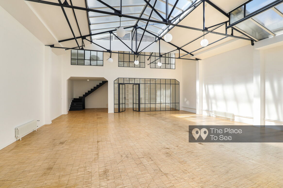 Salle sous verrière