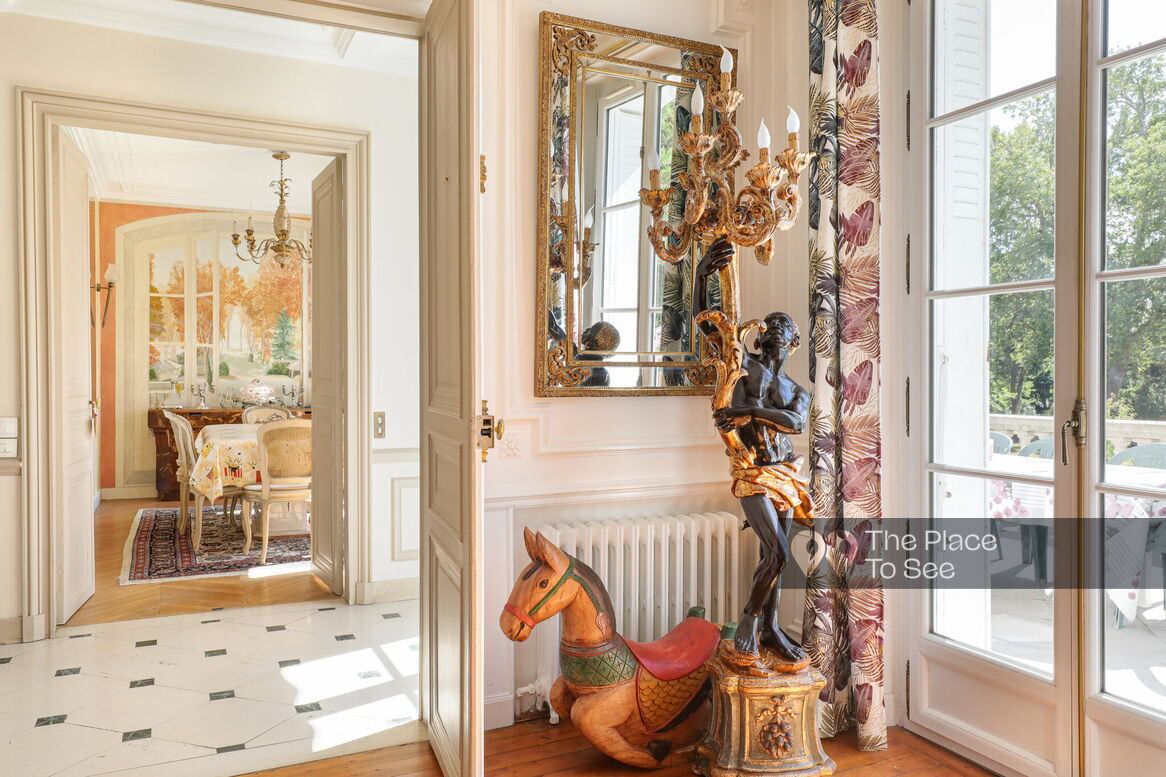 Salon