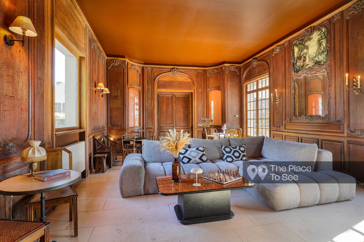 Salon