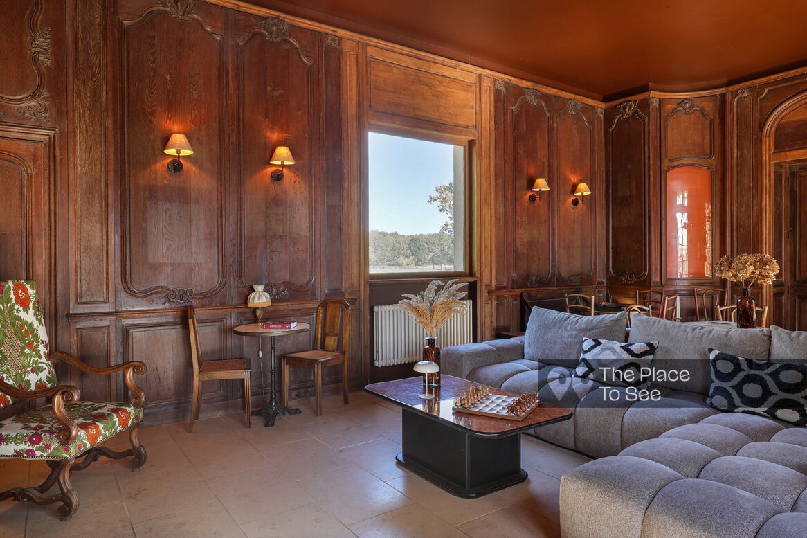 Salon