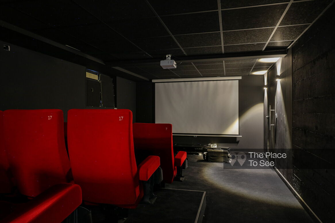 Home Cinema