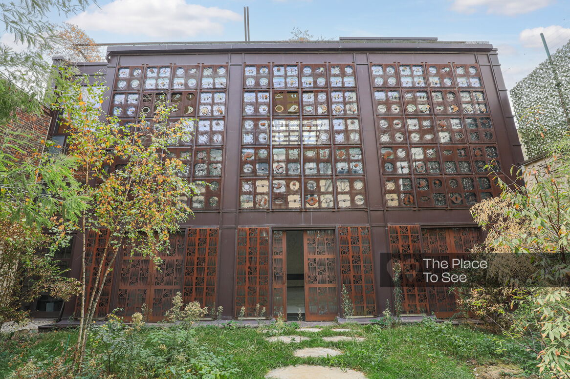 Façade
