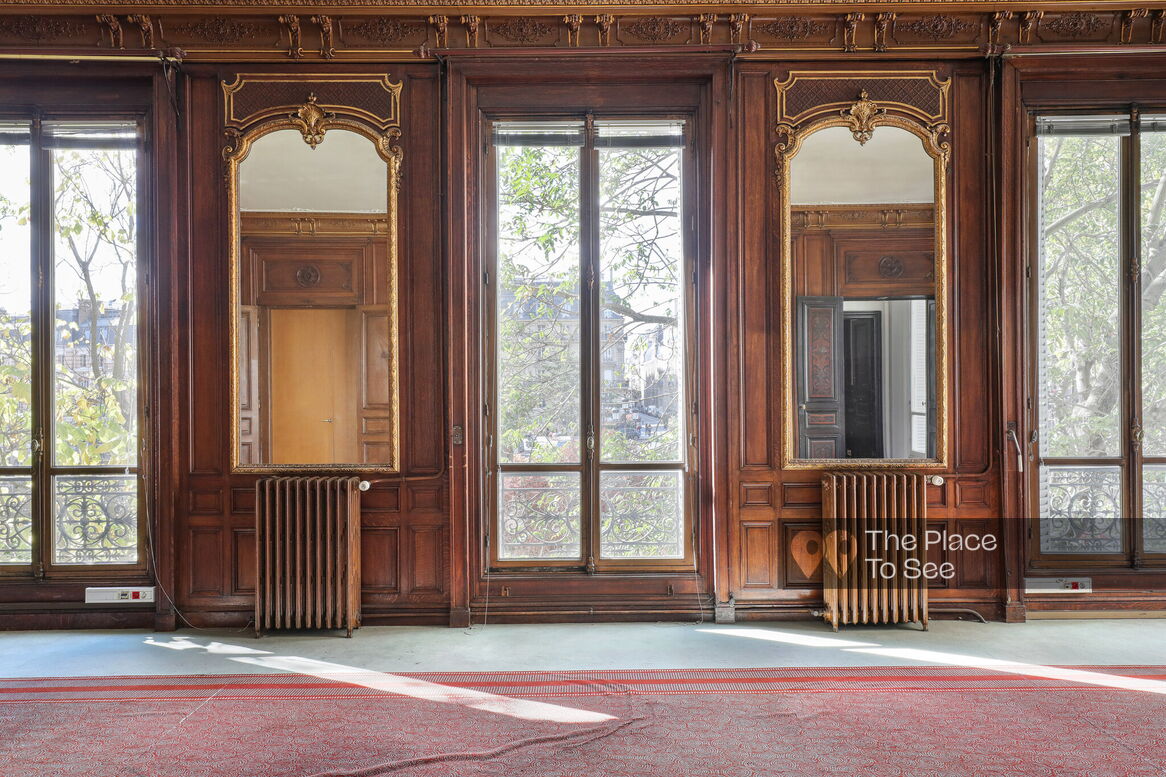 Salon