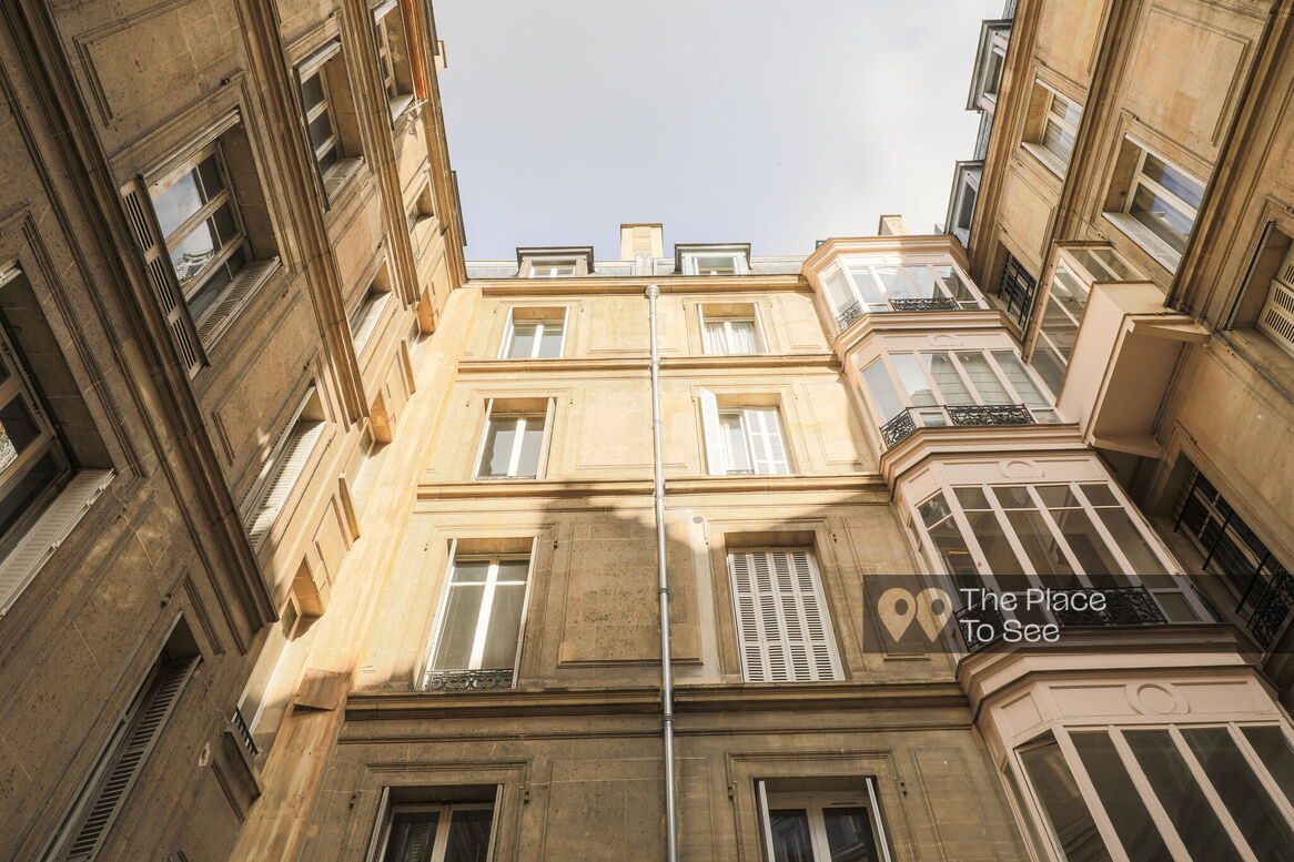 Façade