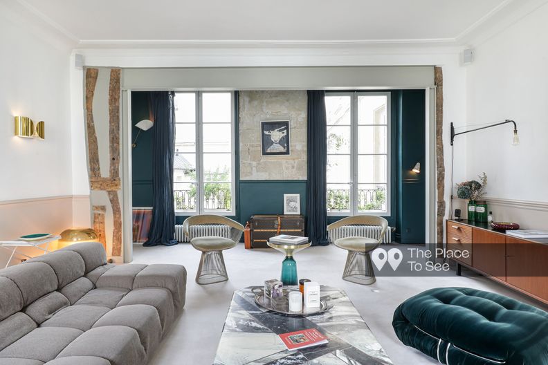 Beautiful Parisian flat with vintage furniture