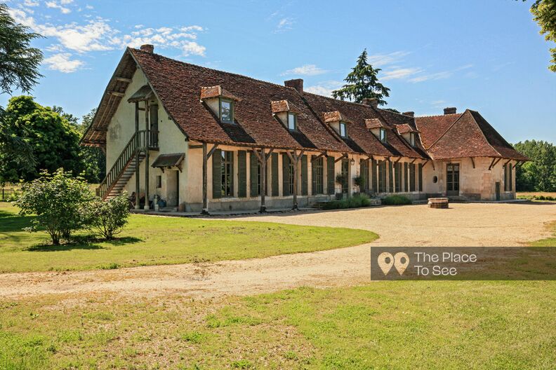 Magnifique domaine et maison de campagne dans l'esprit parisien  