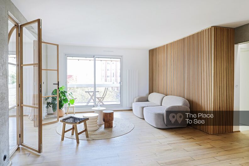 Sober and clean renovated apartment