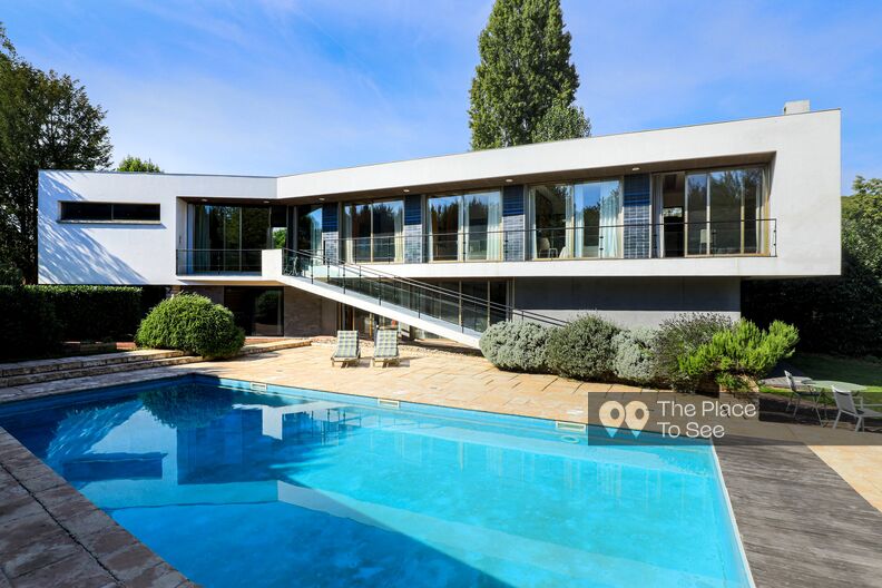Maison d'architecte 70's avec piscine
