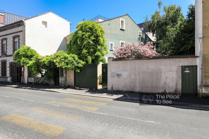 Charming family town house