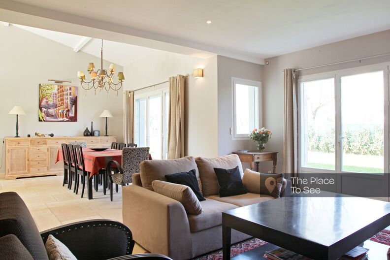 Renovated classic house Maison with opened ground floor