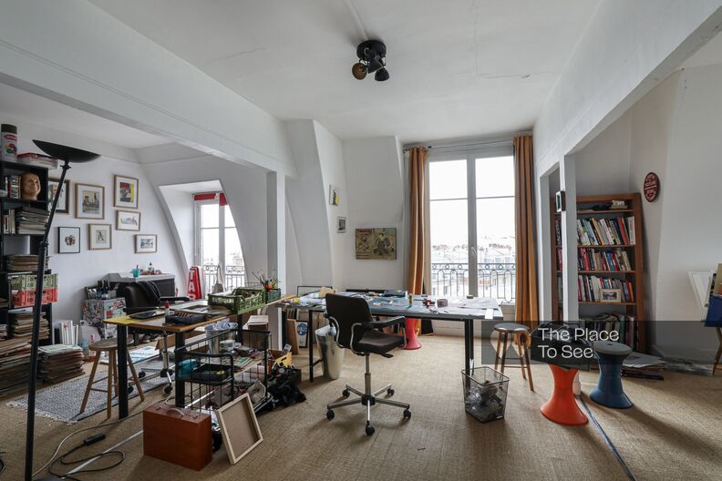 Common areas and Art Studio under the roof 
