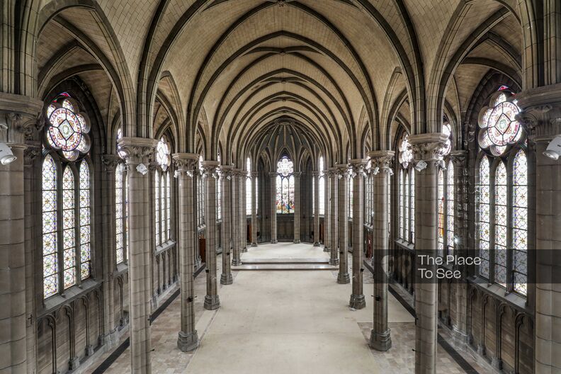 Empty Neo-Classic chapel in Paris