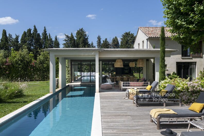 Maison moderne et élégante en Provence