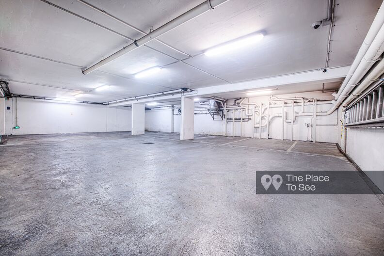 Underground empty parking lot near place de l'Etoile