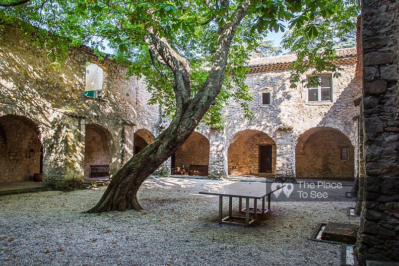 Former 16th century convent