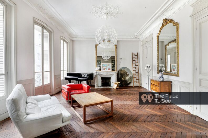 Classical town house with a rooftop