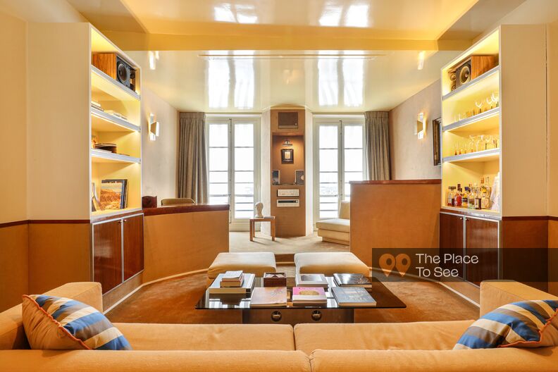 The French art of Parisian living of the 70s