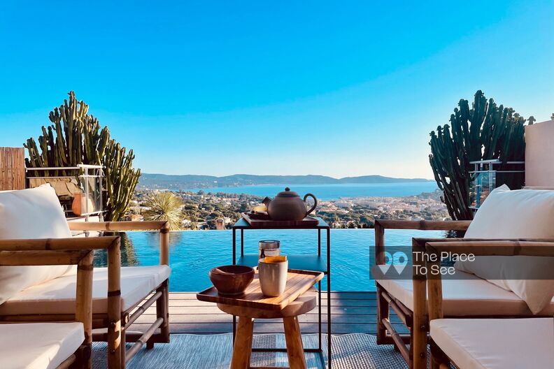 Ethnic house with sea view and swimming pool