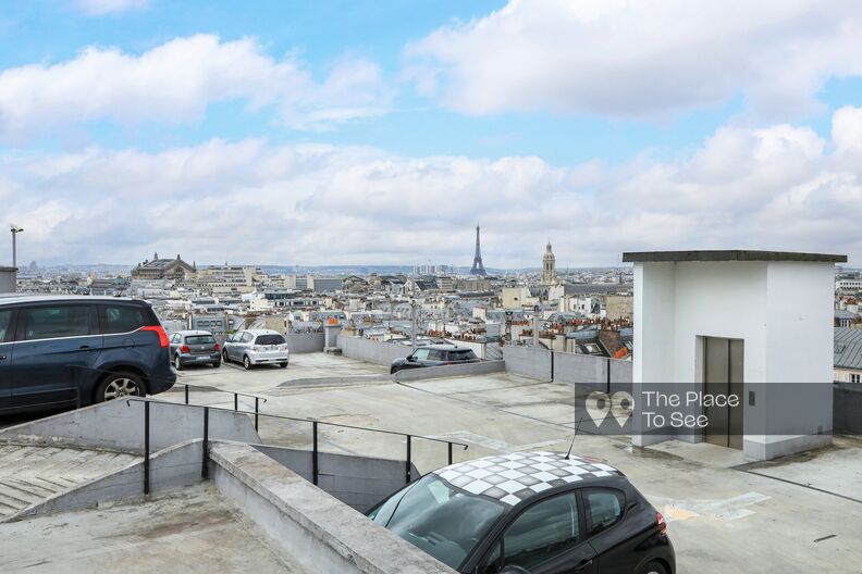 Parking with rooftop and view over all of Paris